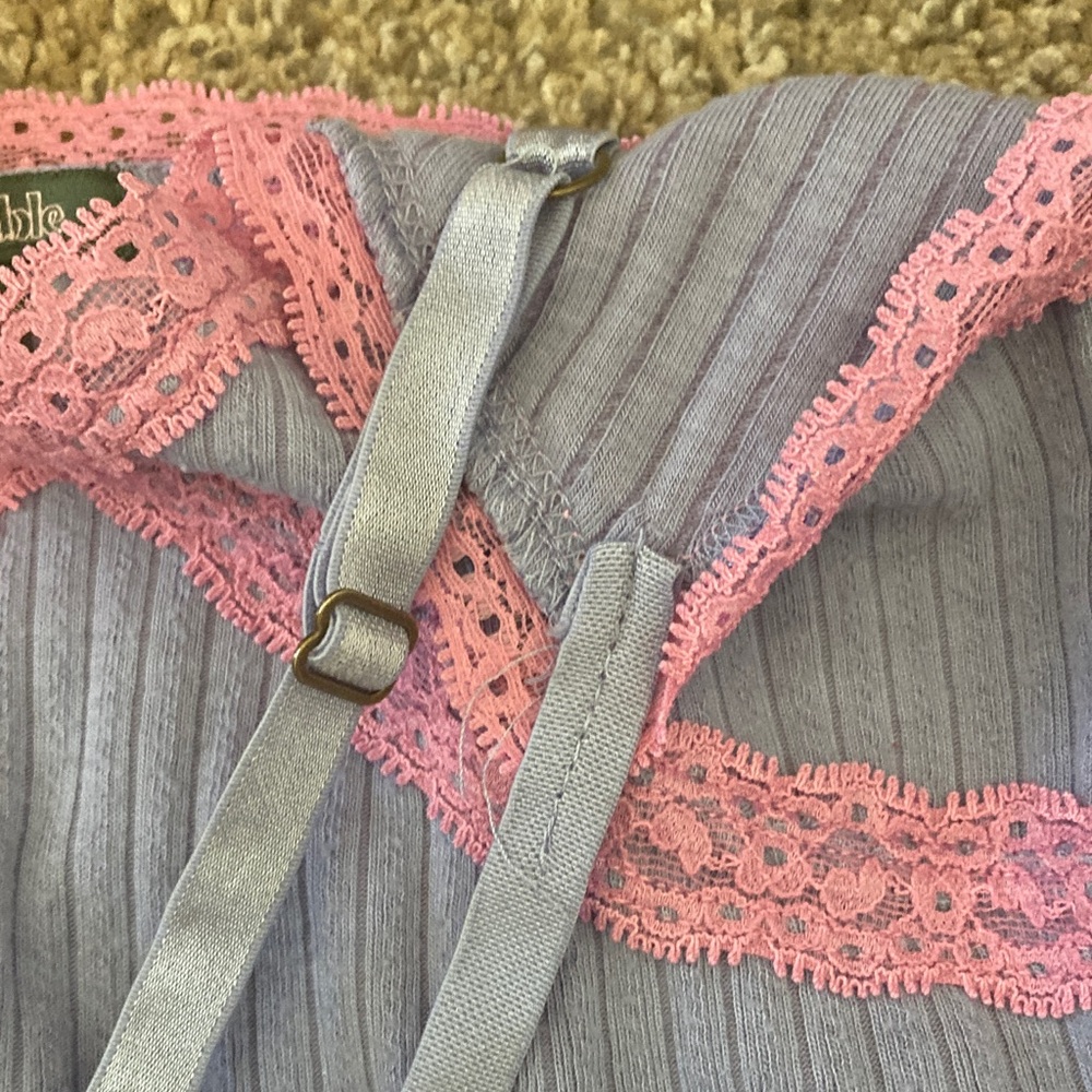 Wild Fable Lavender Top with Pink Lace - Picture 3 of 4